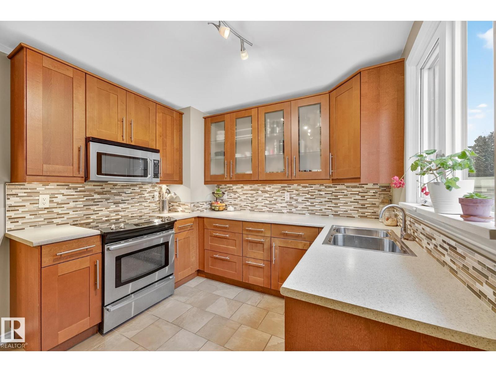 10965 139 St Nw, Edmonton, Alberta  T5M 1R3 - Photo 16 - E4466273