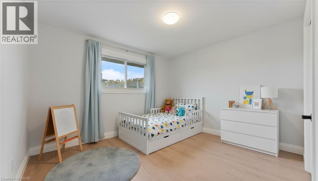 11 Marcella Crescent, Hamilton, Ontario  L8K 6E0 - Photo 14 - 40789667