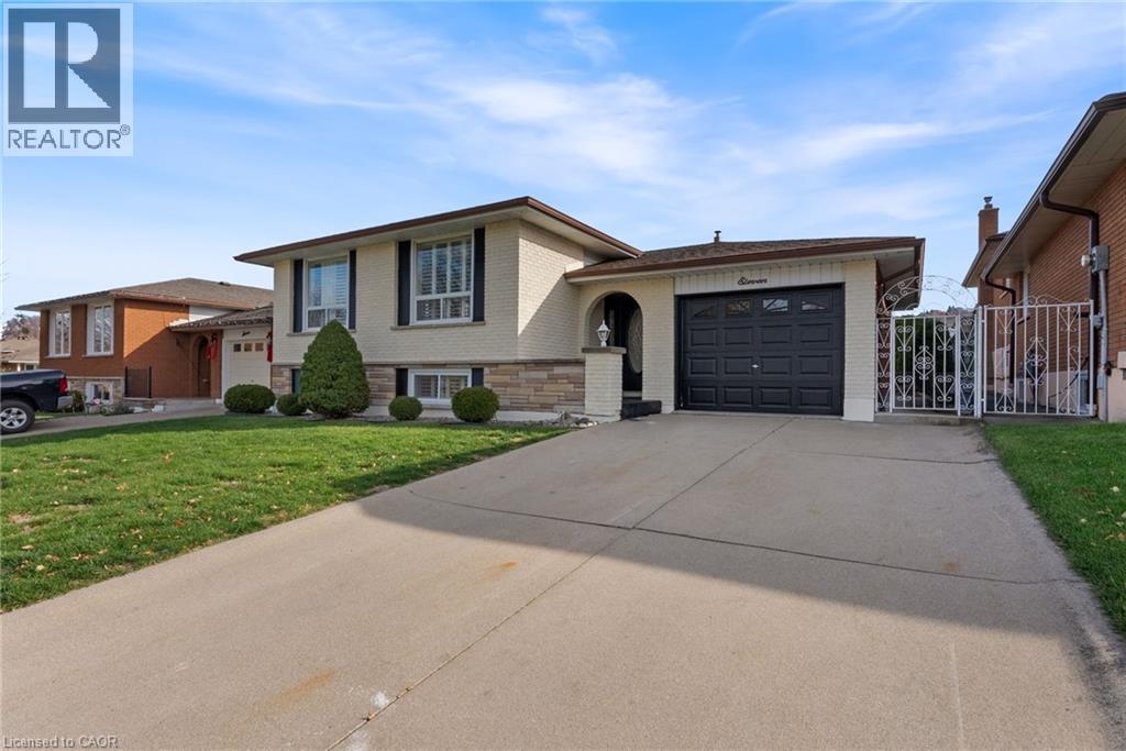 11 Marcella Crescent, Hamilton, Ontario  L8K 6E0 - Photo 2 - 40789667