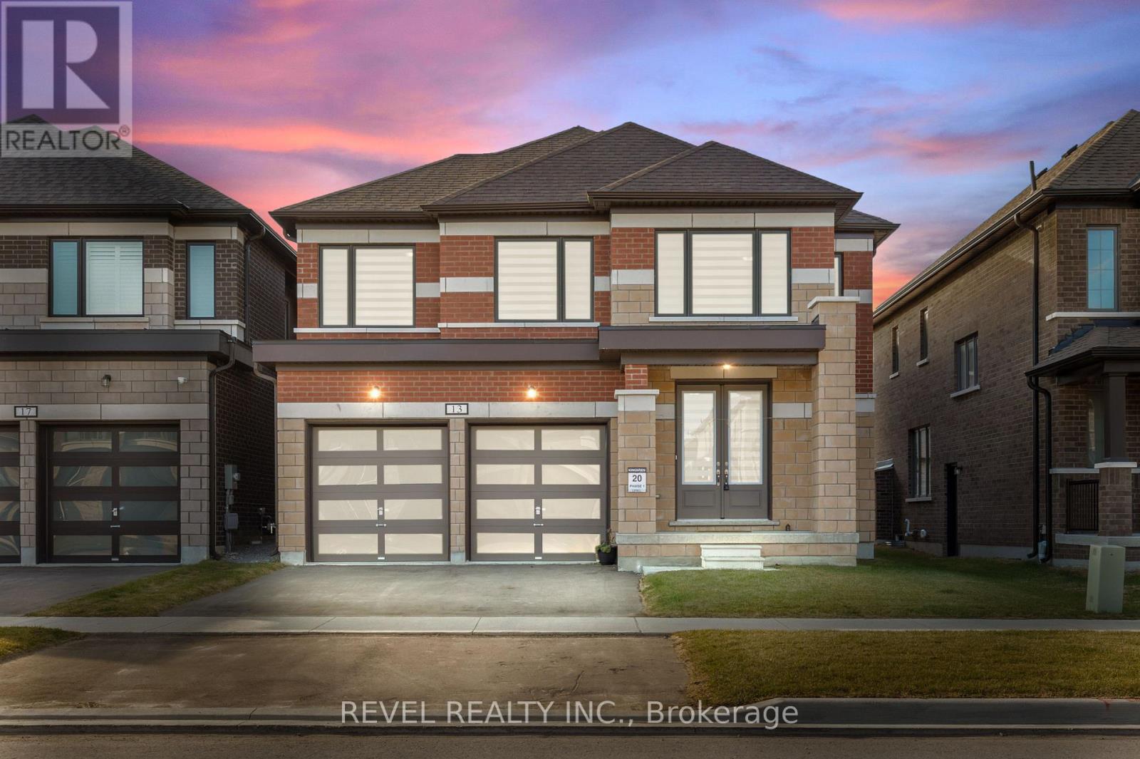 13 CORLEY STREET, Kawartha Lakes, Ontario