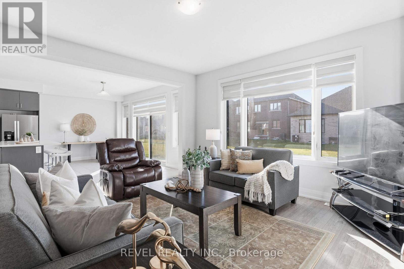 13 Corley Street, Kawartha Lakes, Ontario  K9V 6K2 - Photo 12 - X12566016