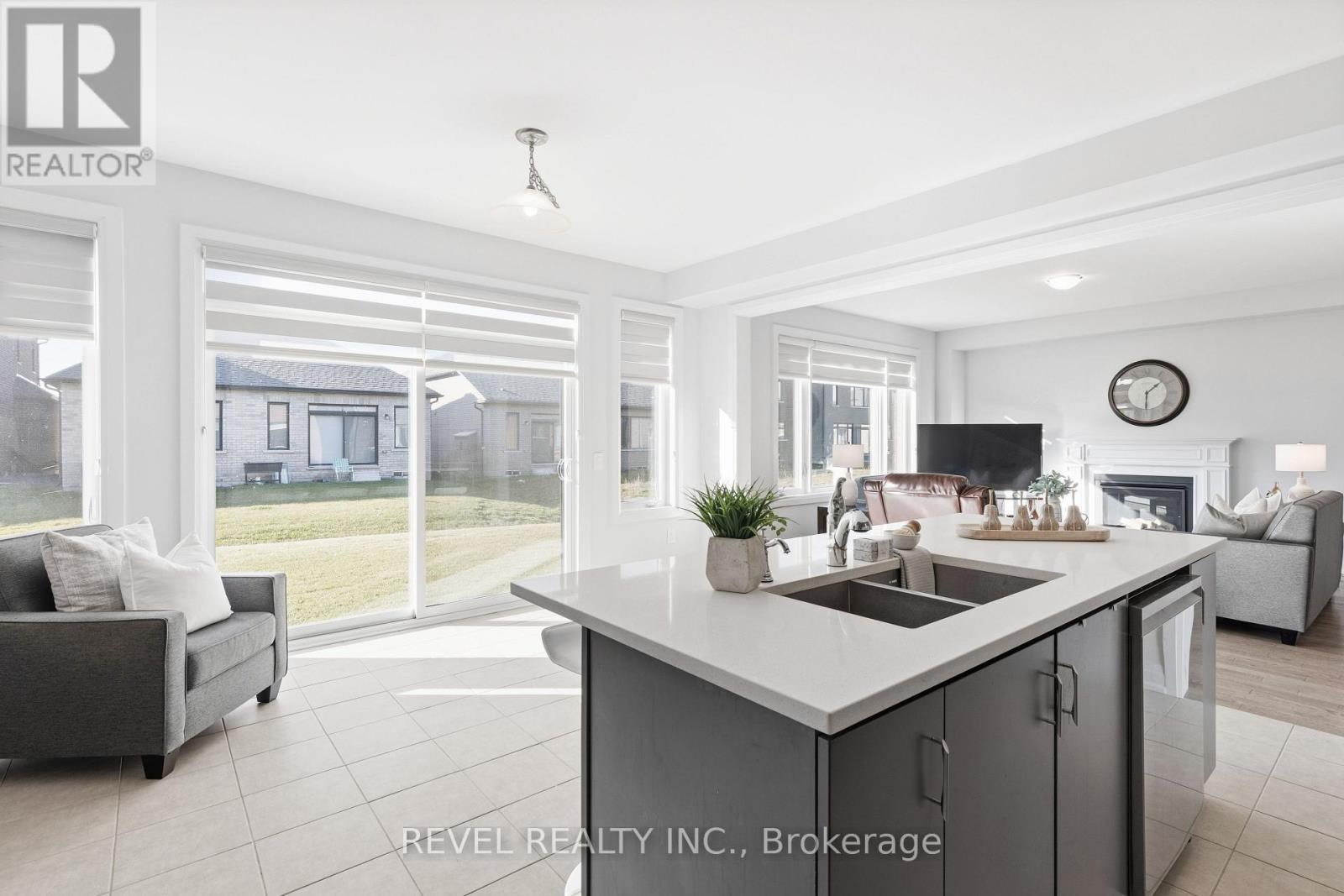 13 Corley Street, Kawartha Lakes, Ontario  K9V 6K2 - Photo 16 - X12566016