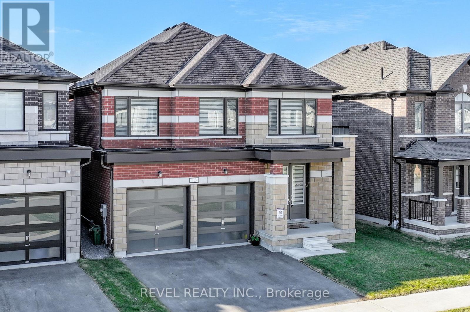 13 Corley Street, Kawartha Lakes, Ontario  K9V 6K2 - Photo 4 - X12566016