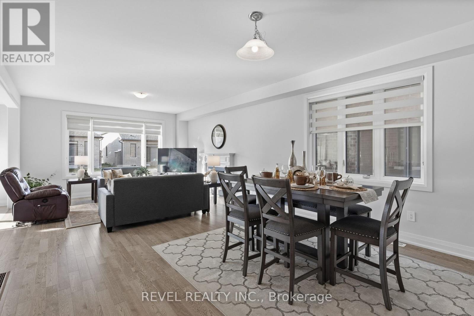 13 Corley Street, Kawartha Lakes, Ontario  K9V 6K2 - Photo 8 - X12566016