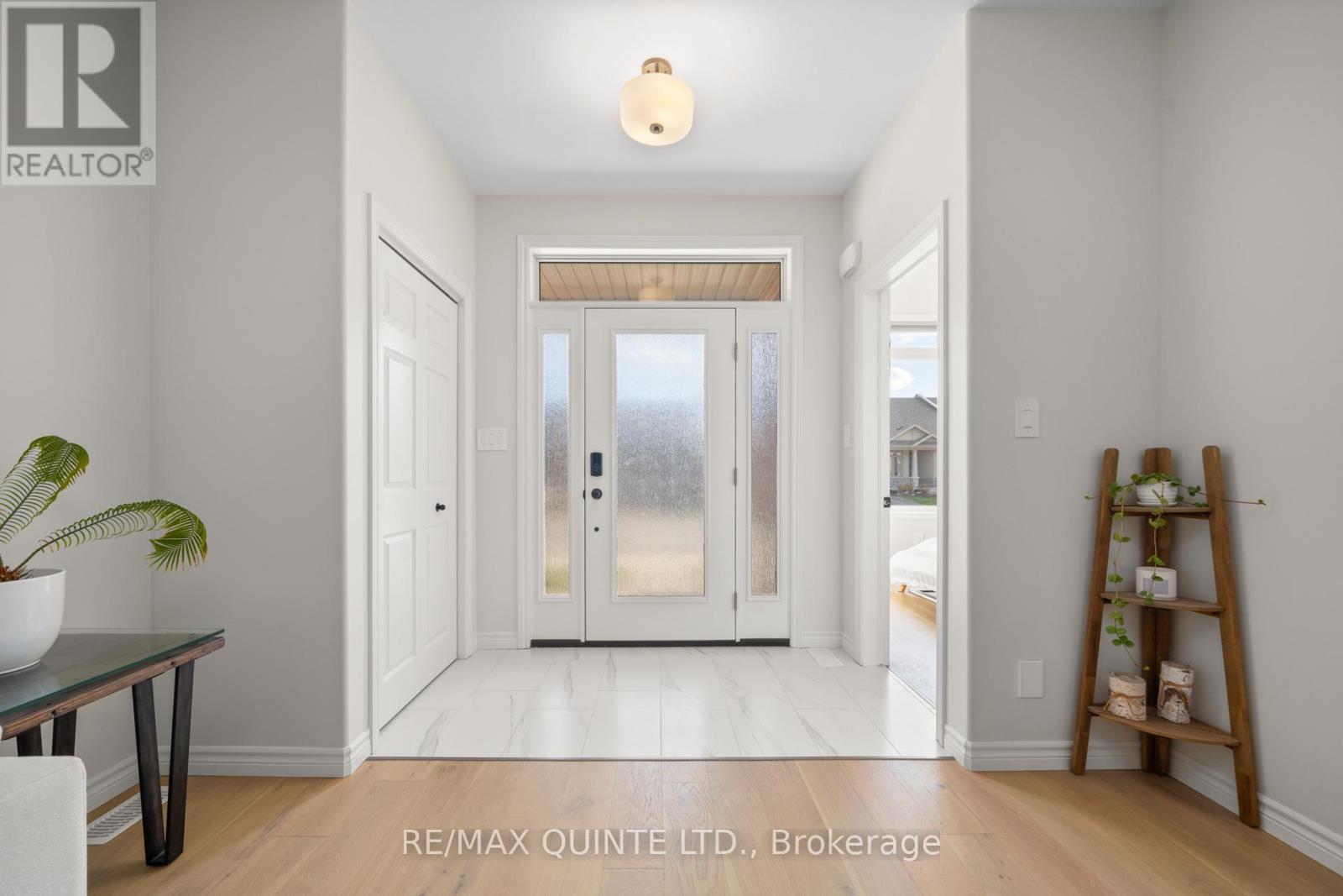 63 Athabaska Drive, Belleville, Ontario  K8V 0T1 - Photo 3 - X12566188