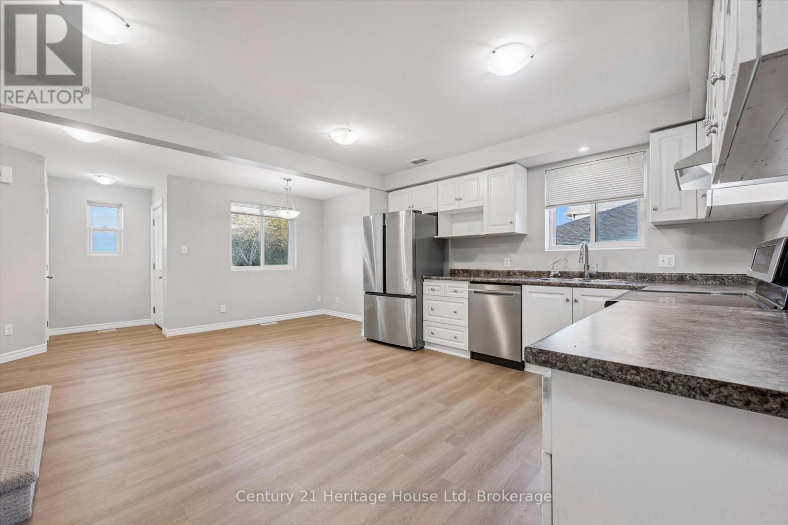 126 Forfar Street E, Centre Wellington, Ontario  N1M 1B2 - Photo 14 - X12566102