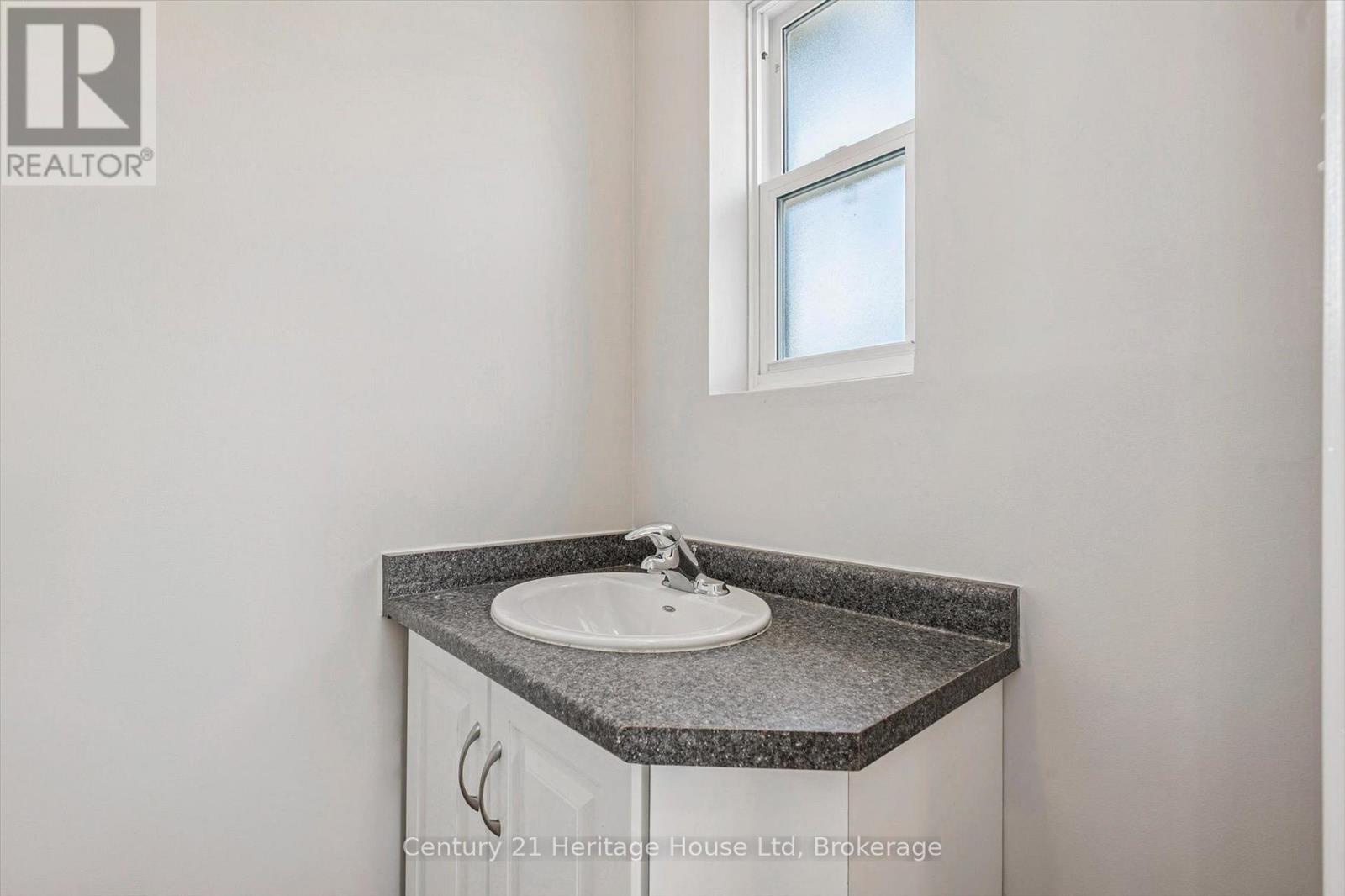 126 Forfar Street E, Centre Wellington, Ontario  N1M 1B2 - Photo 20 - X12566102