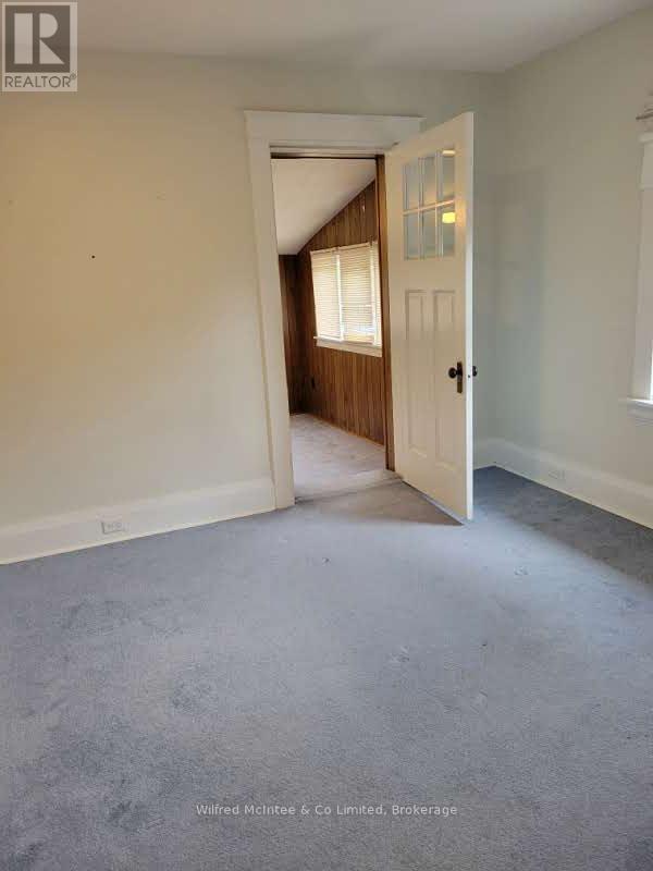 376 Lambton Street, West Grey, Ontario  N0G 1R0 - Photo 20 - X12566106