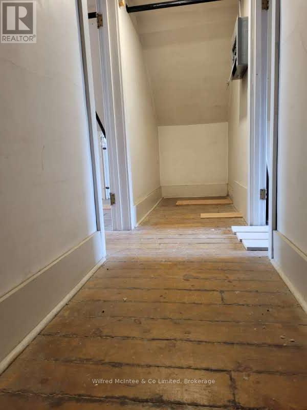 376 Lambton Street, West Grey, Ontario  N0G 1R0 - Photo 24 - X12566106