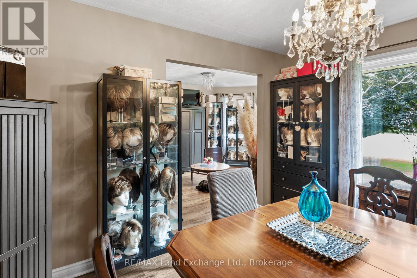 806 Bricker Street, Saugeen Shores, Ontario  N0H 2C4 - Photo 14 - X12566234