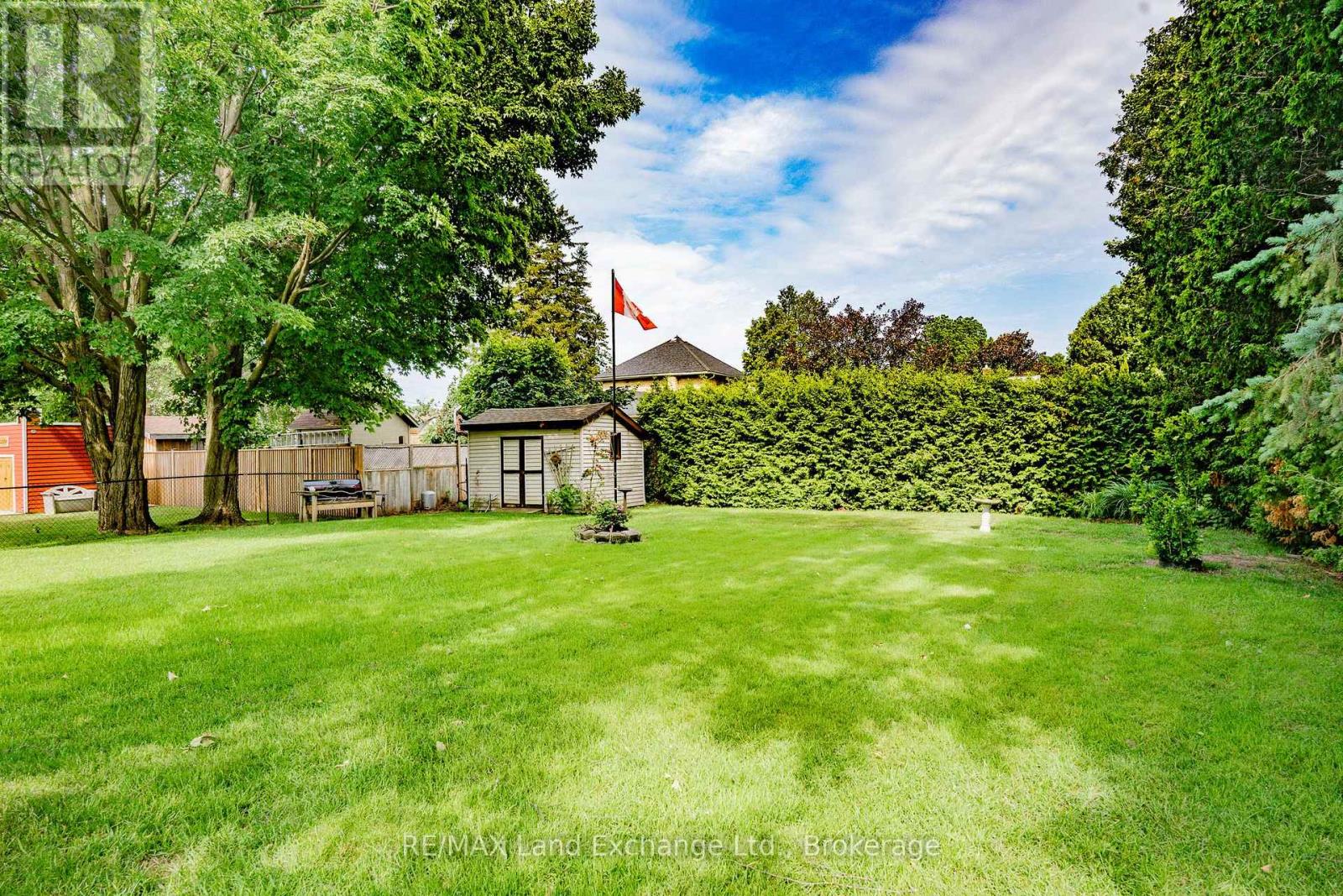 806 Bricker Street, Saugeen Shores, Ontario  N0H 2C4 - Photo 22 - X12566234