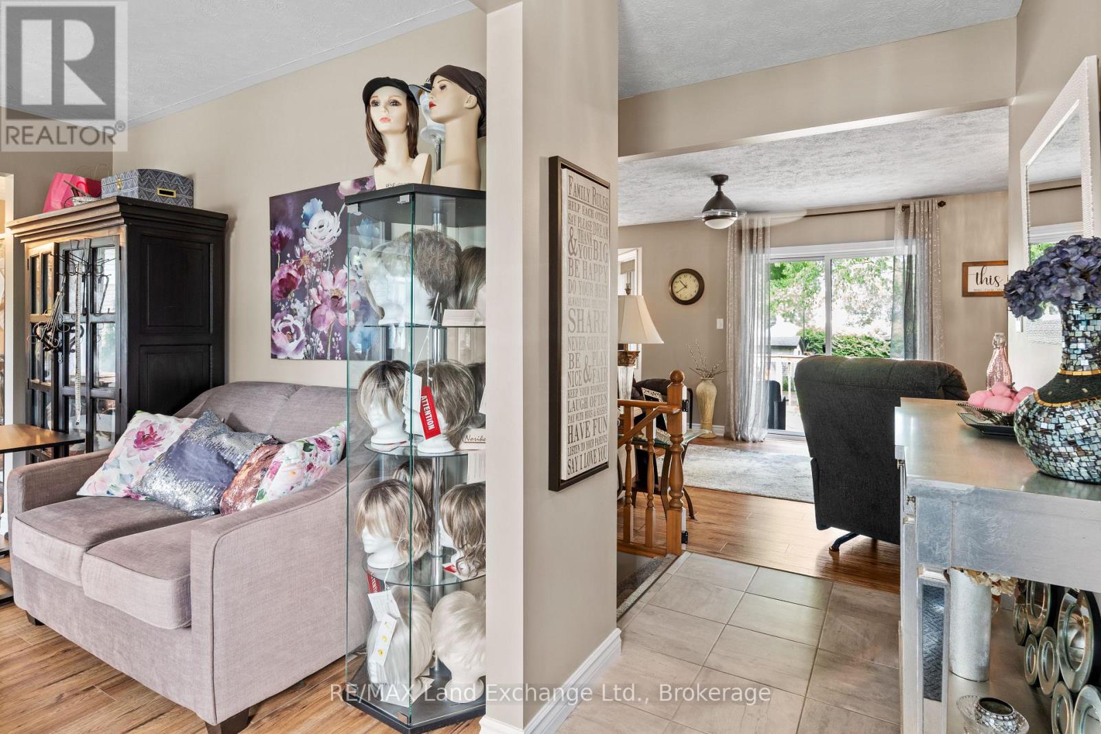 806 Bricker Street, Saugeen Shores, Ontario  N0H 2C4 - Photo 5 - X12566234