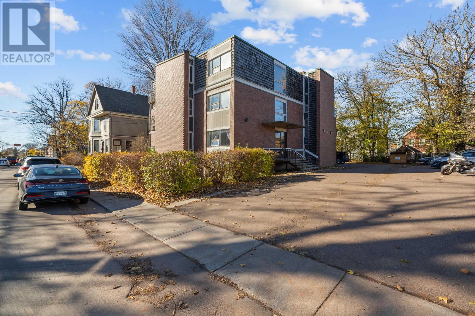 73 Euston Street, Charlottetown, Prince Edward Island  C1A 1W1 - Photo 2 - 202528372