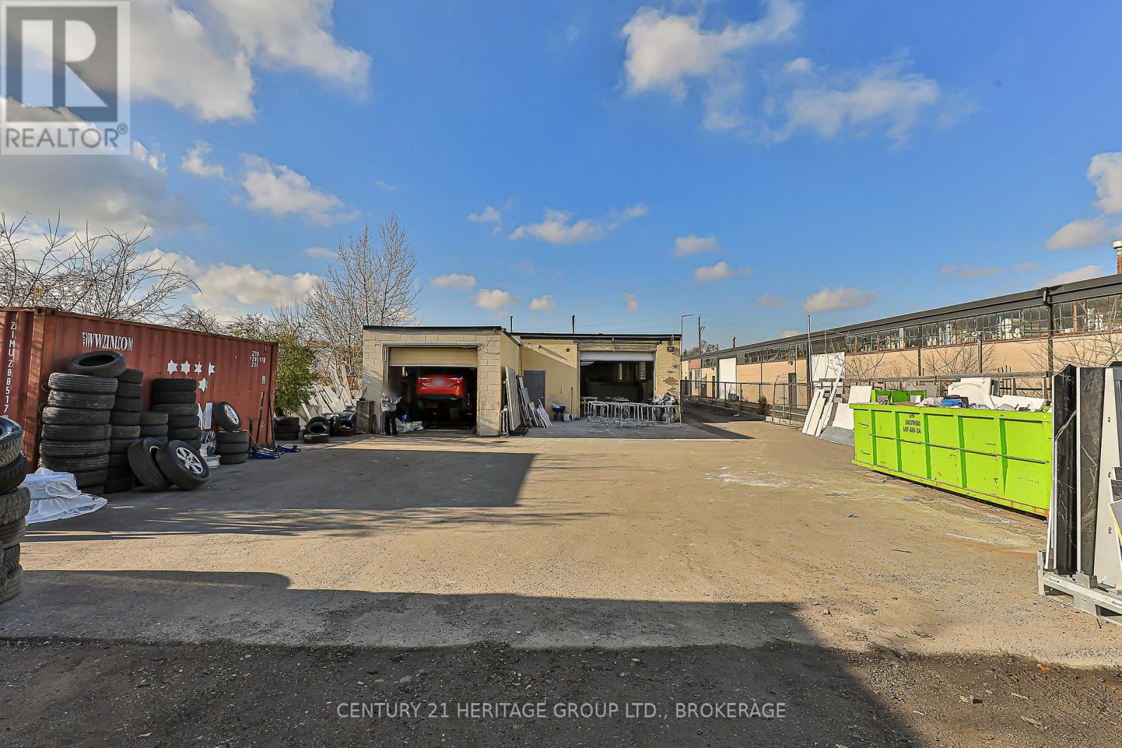 101 Rivalda Road, Toronto, Ontario  M9M 2M6 - Photo 19 - W12553072