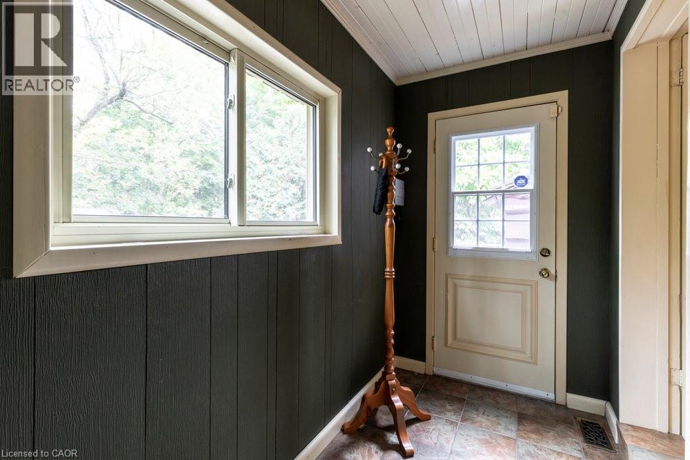 17 Alma Street, Dundas, Ontario  L9H 2C9 - Photo 13 - 40789722