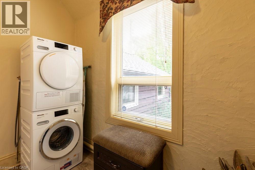 17 Alma Street, Dundas, Ontario  L9H 2C9 - Photo 17 - 40789722