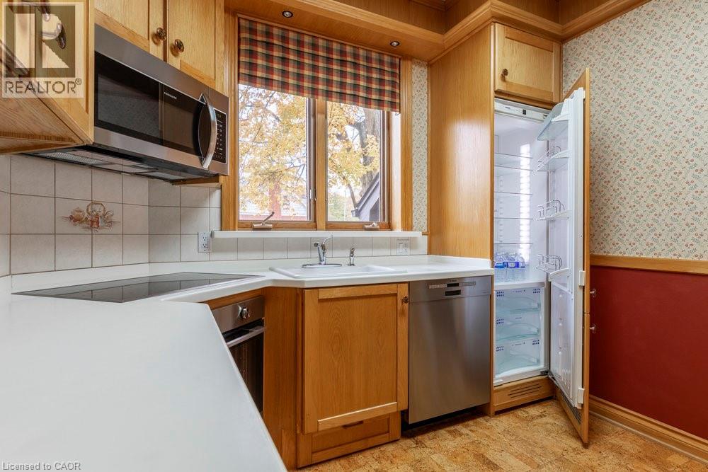 17 Alma Street, Dundas, Ontario  L9H 2C9 - Photo 27 - 40789722