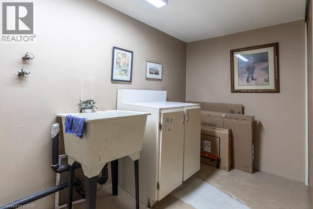 17 Alma Street, Dundas, Ontario  L9H 2C9 - Photo 41 - 40789722