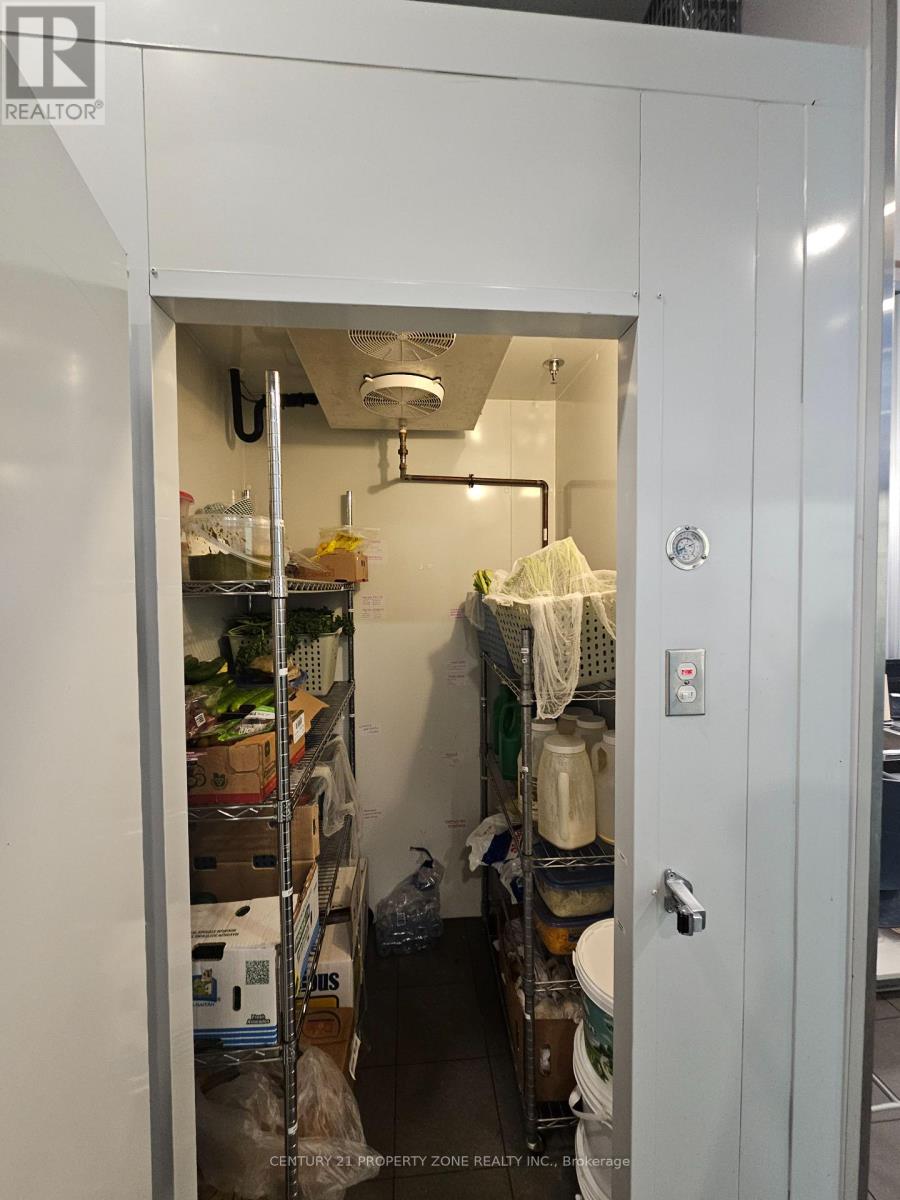 60 Murray Street, Toronto, Ontario  M5T 3L9 - Photo 8 - C12566036