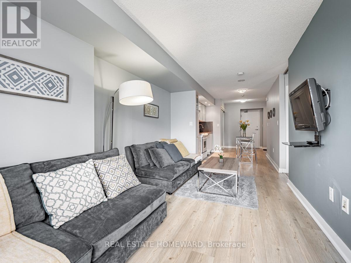 1810 - 25 Telegram Mews, Toronto, Ontario  M5V 3Z1 - Photo 12 - C12566050