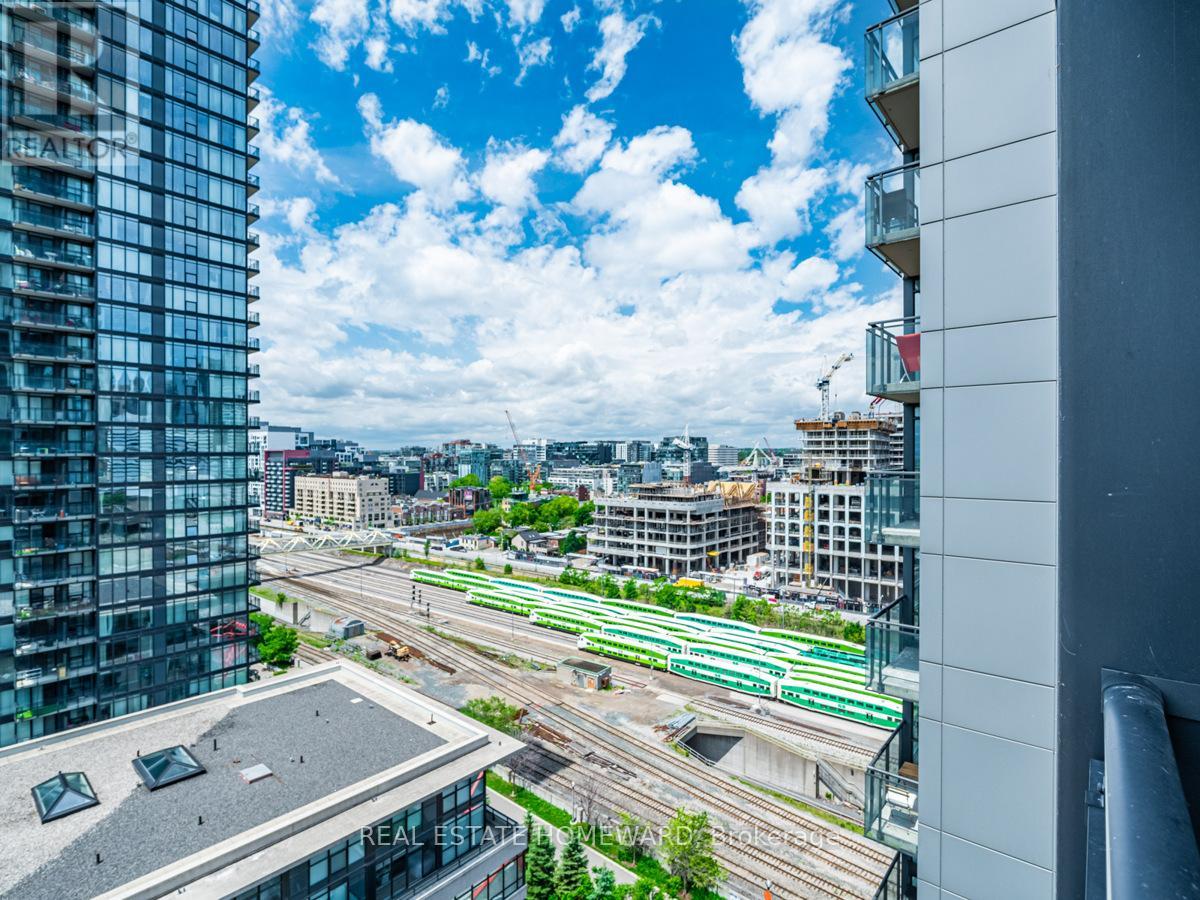 1810 - 25 Telegram Mews, Toronto, Ontario  M5V 3Z1 - Photo 22 - C12566050