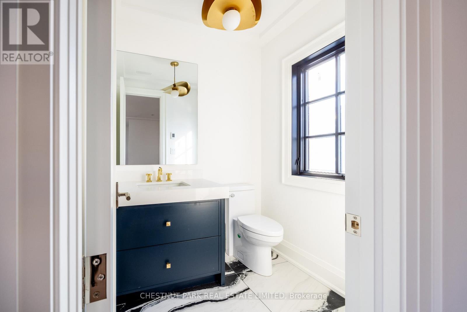 36 Ava Road, Toronto, Ontario  M5P 1Y4 - Photo 44 - C12566170