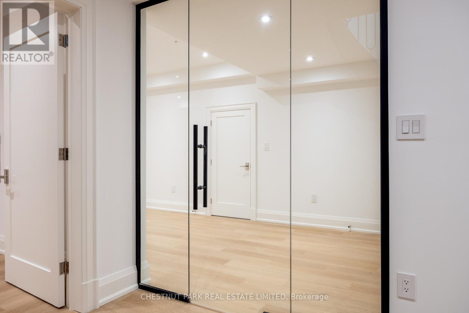 36 Ava Road, Toronto, Ontario  M5P 1Y4 - Photo 46 - C12566170