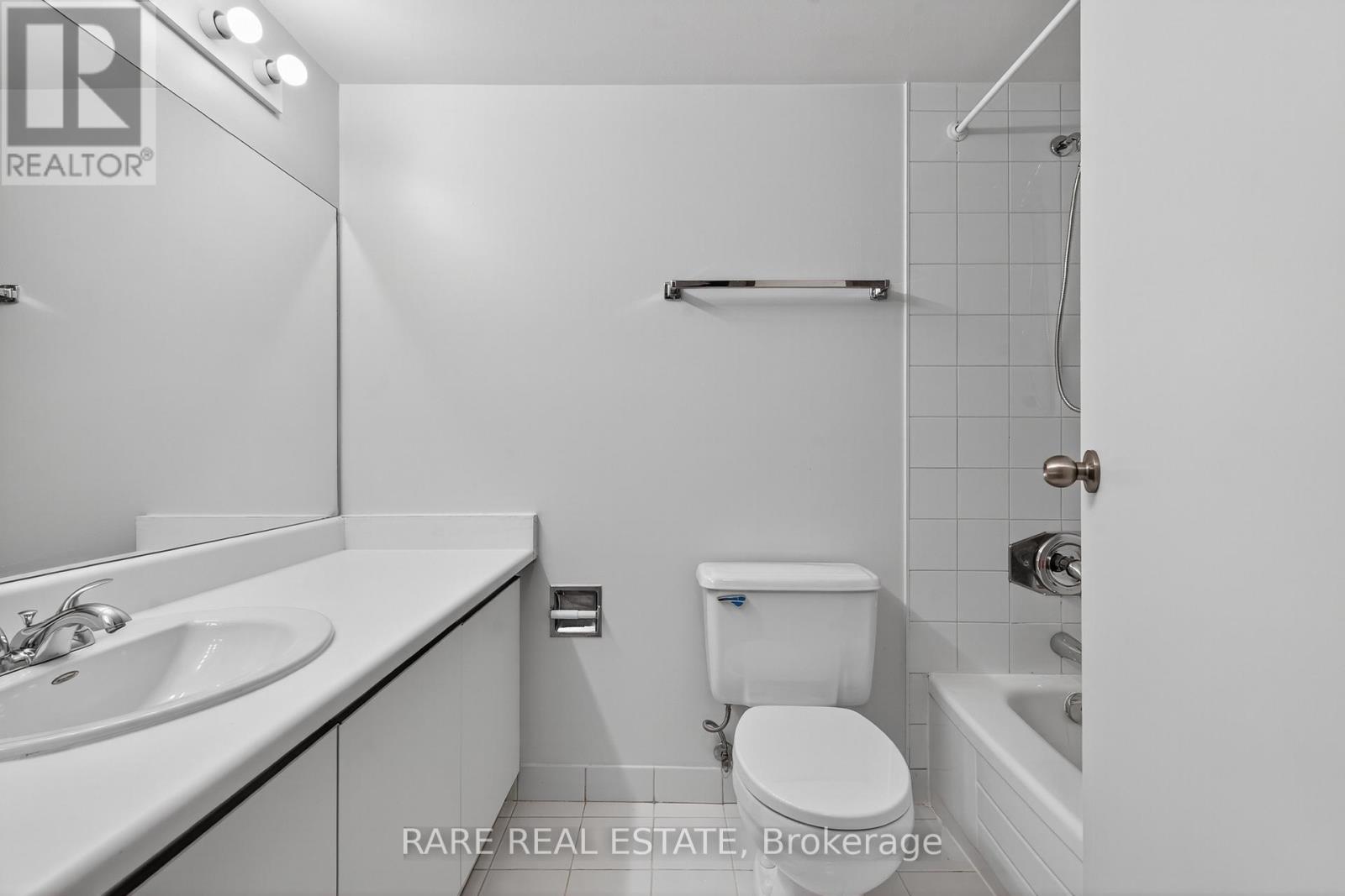 301 - 5785 Yonge Street, Toronto, Ontario  M2M 4J2 - Photo 17 - C12566178