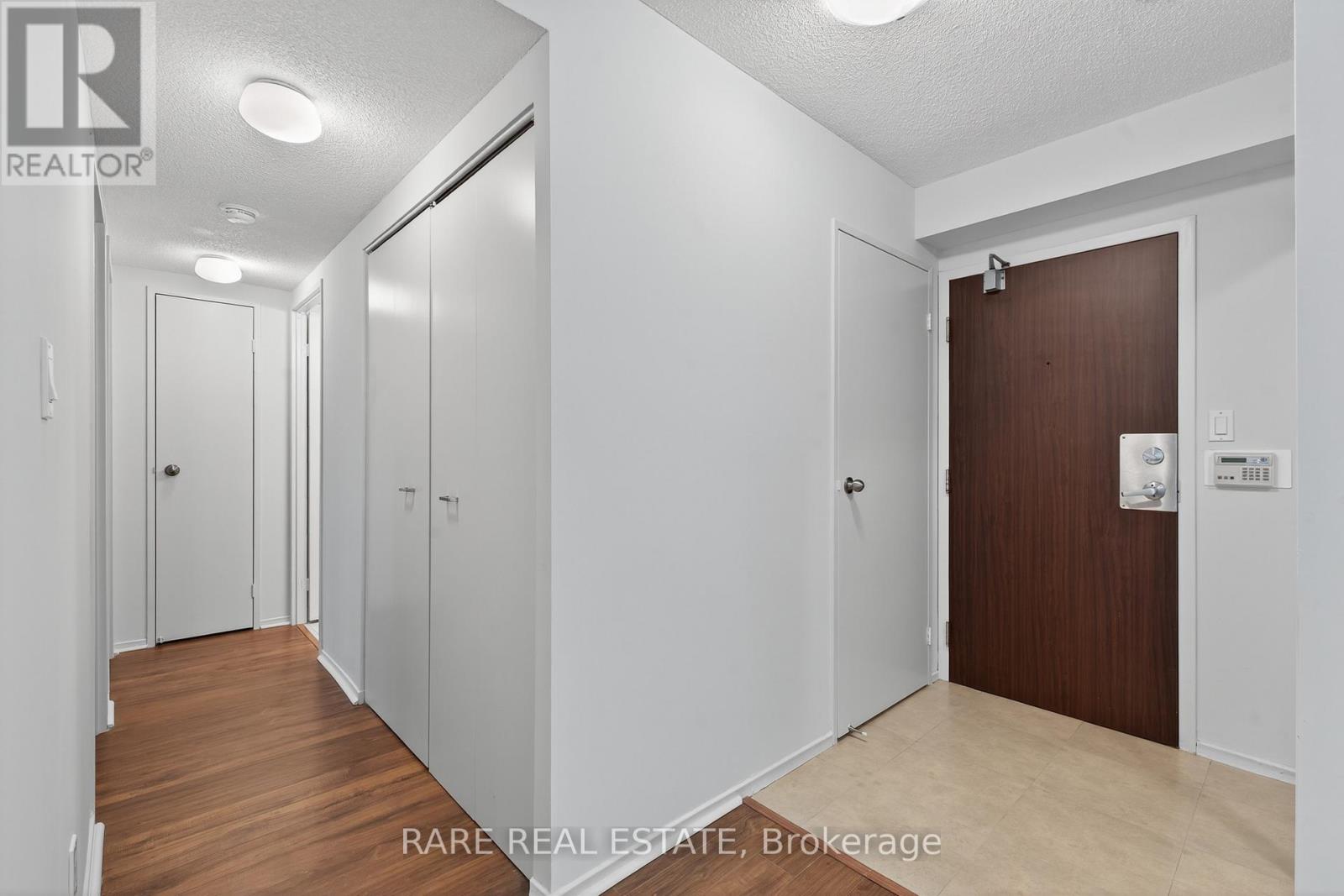 301 - 5785 Yonge Street, Toronto, Ontario  M2M 4J2 - Photo 8 - C12566178