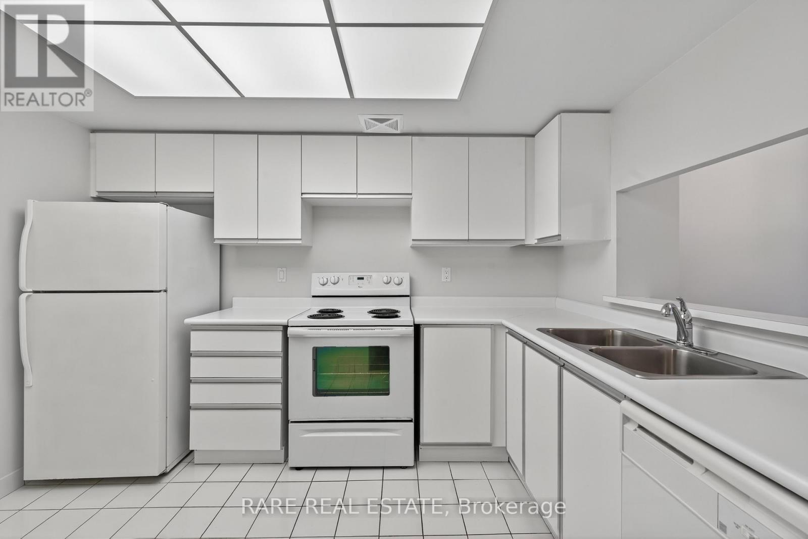 301 - 5785 Yonge Street, Toronto, Ontario  M2M 4J2 - Photo 9 - C12566178