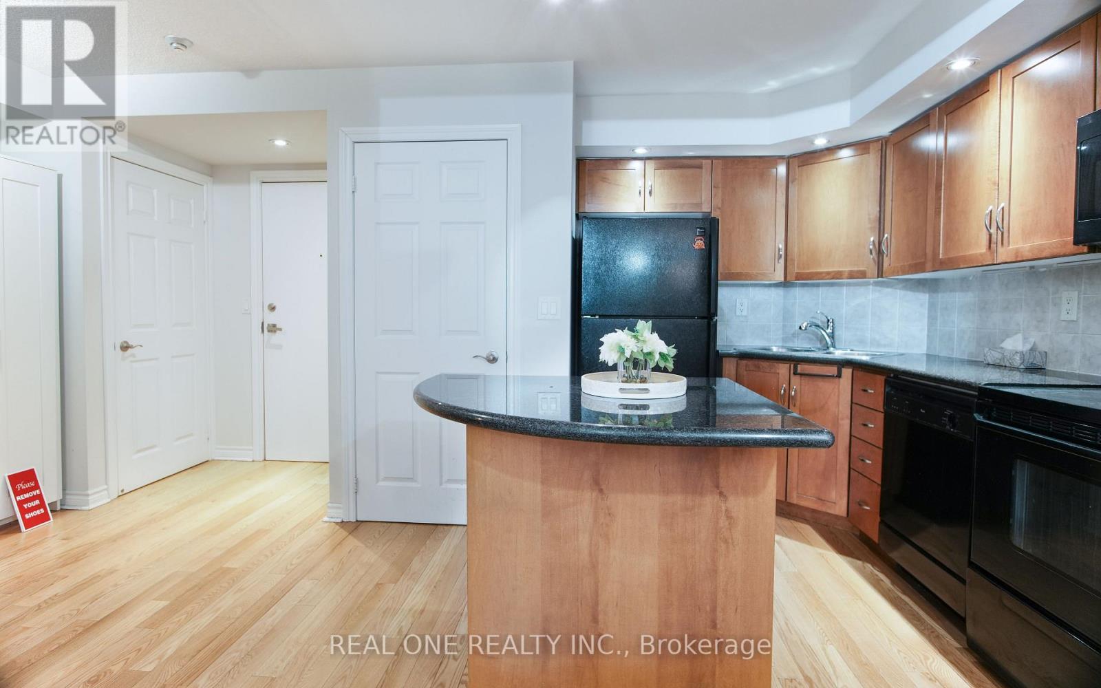 929 - 250 Wellington Street W, Toronto, Ontario  M5V 3P6 - Photo 8 - C12566180