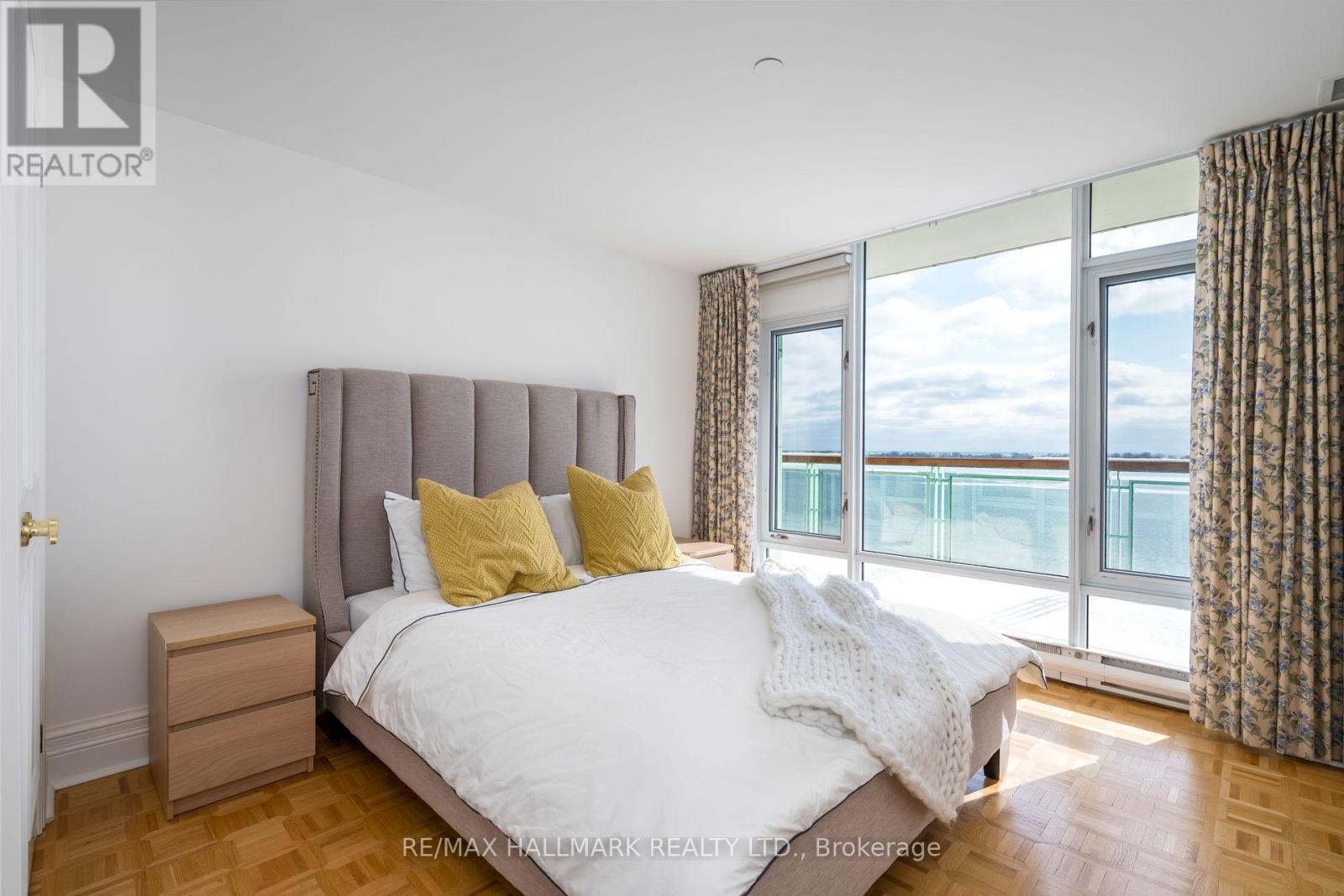 1108 - 211 Queens Quay W, Toronto, Ontario  M5J 2Y7 - Photo 24 - C12566184