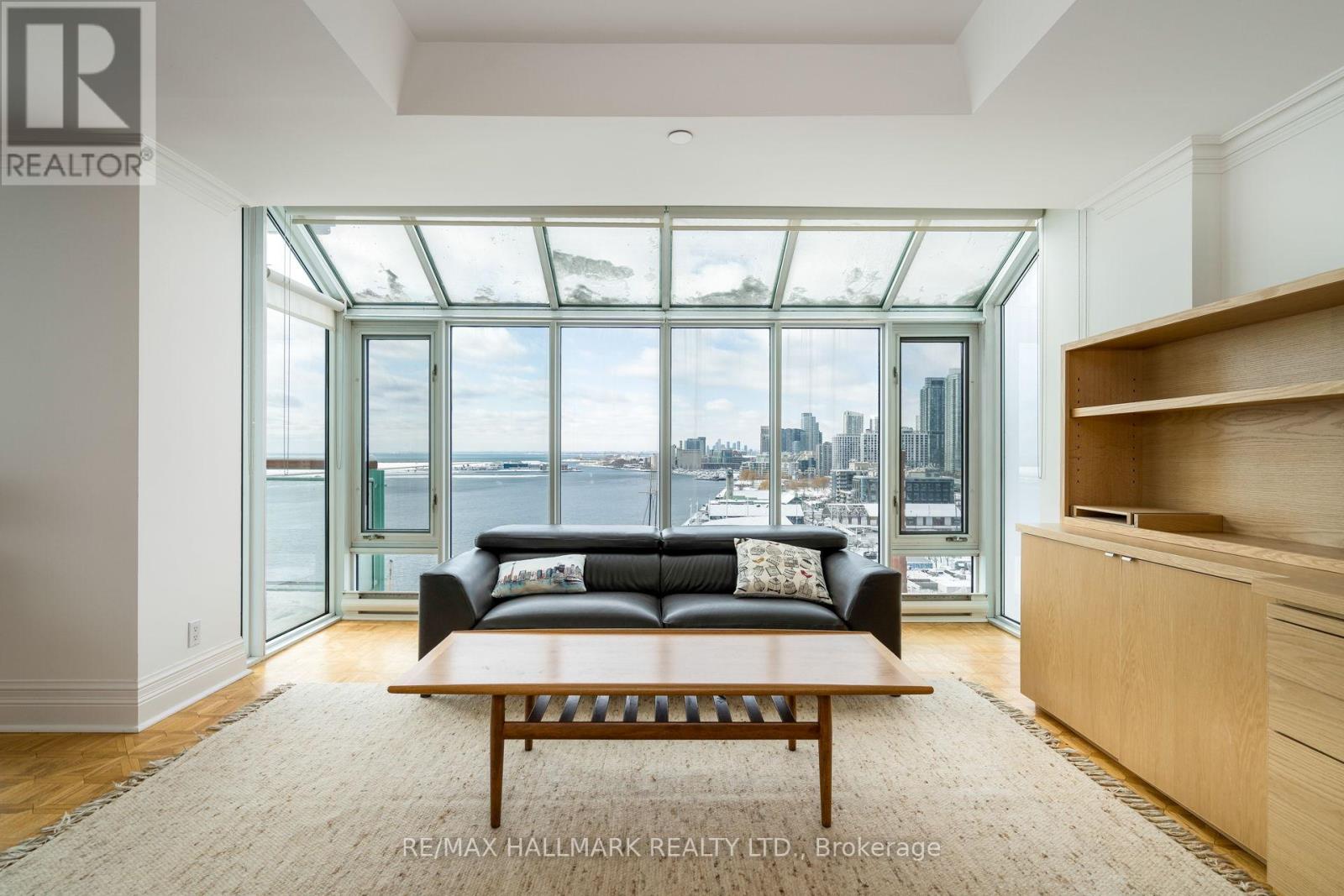 1108 - 211 Queens Quay W, Toronto, Ontario  M5J 2Y7 - Photo 8 - C12566184