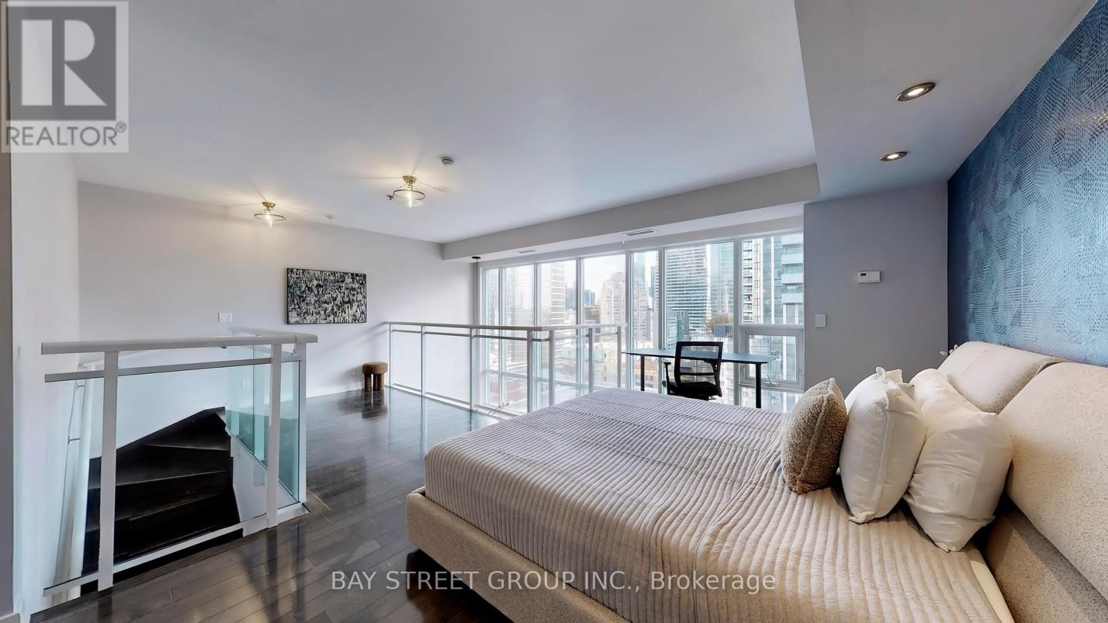 Uph01 - 21 Nelson Street, Toronto, Ontario  M5V 3H9 - Photo 15 - C12566204