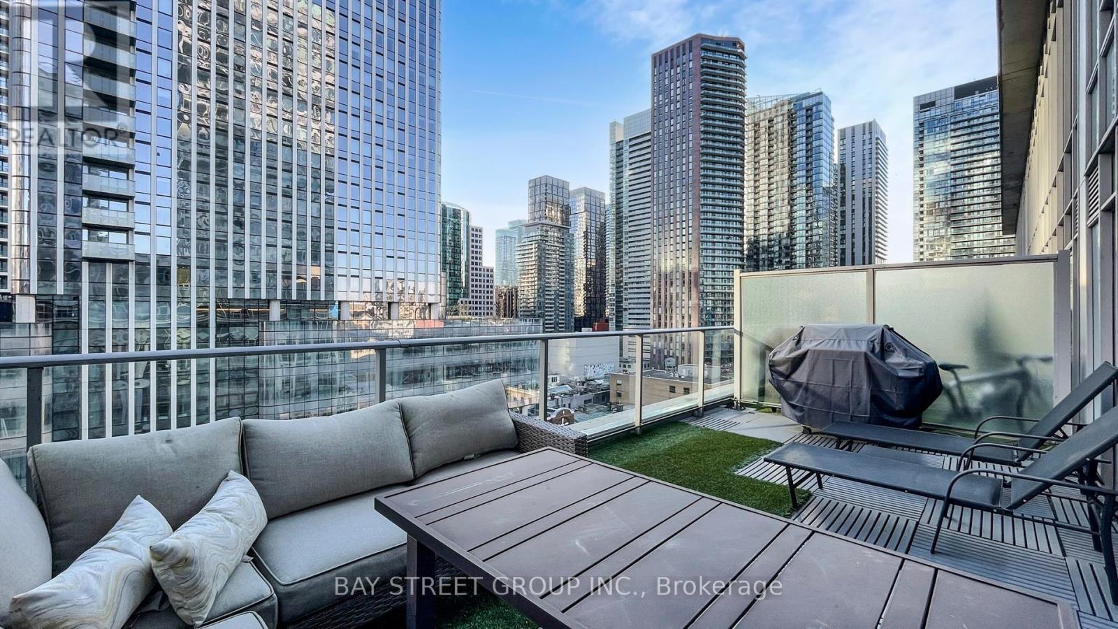 Uph01 - 21 Nelson Street, Toronto, Ontario  M5V 3H9 - Photo 21 - C12566204