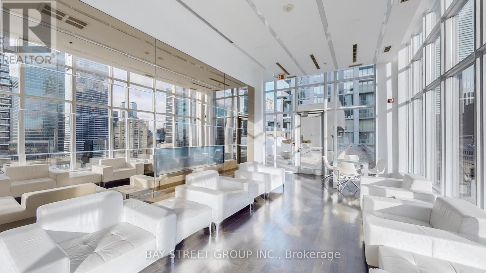 Uph01 - 21 Nelson Street, Toronto, Ontario  M5V 3H9 - Photo 25 - C12566204