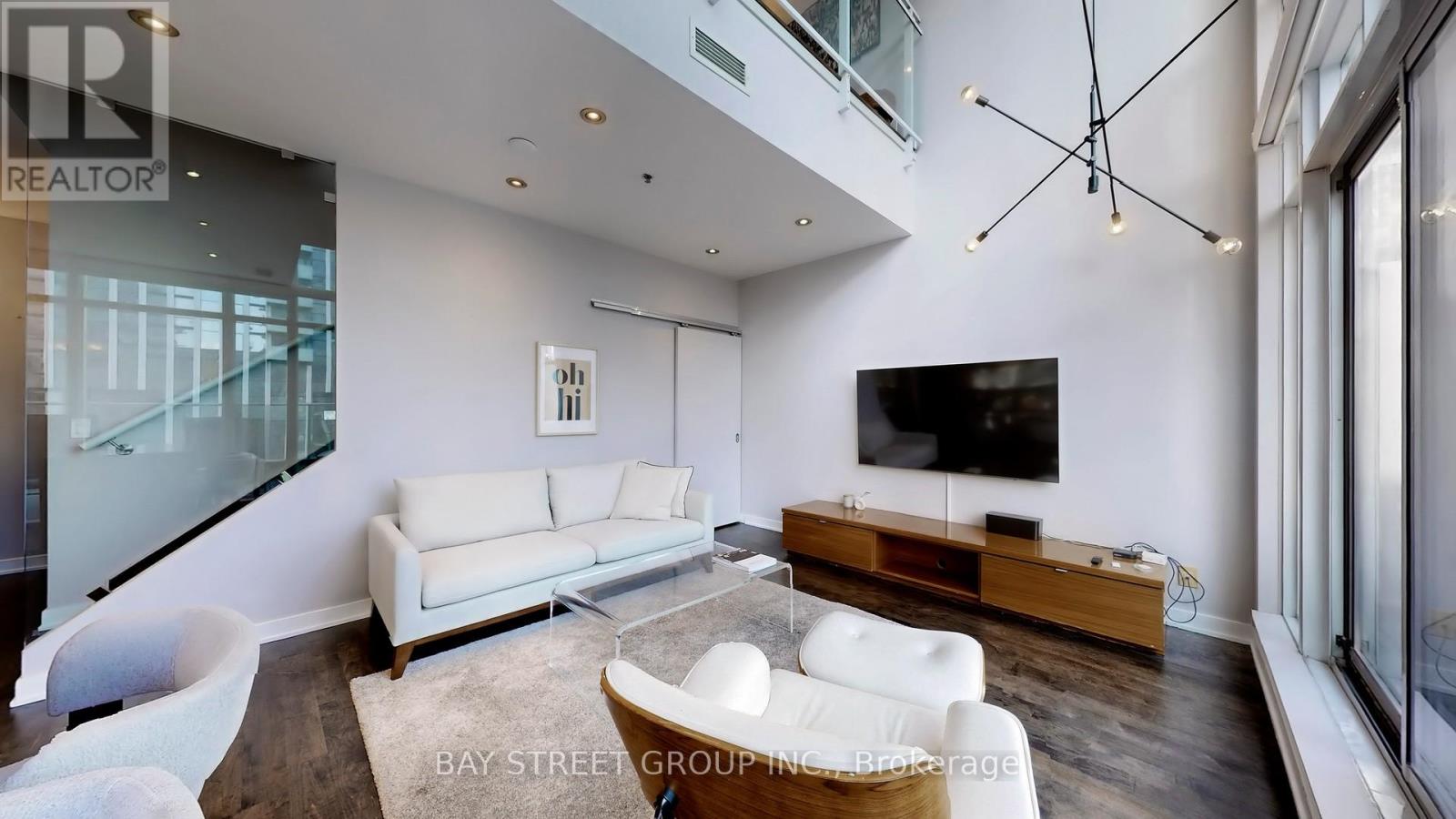 Uph01 - 21 Nelson Street, Toronto, Ontario  M5V 3H9 - Photo 5 - C12566204