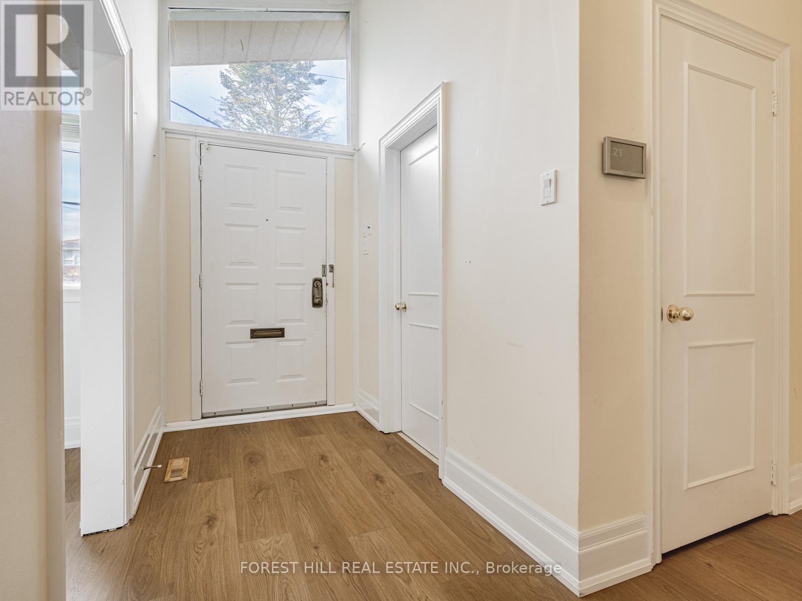 91 Citation Drive, Toronto, Ontario  M2K 1S9 - Photo 4 - C12566210