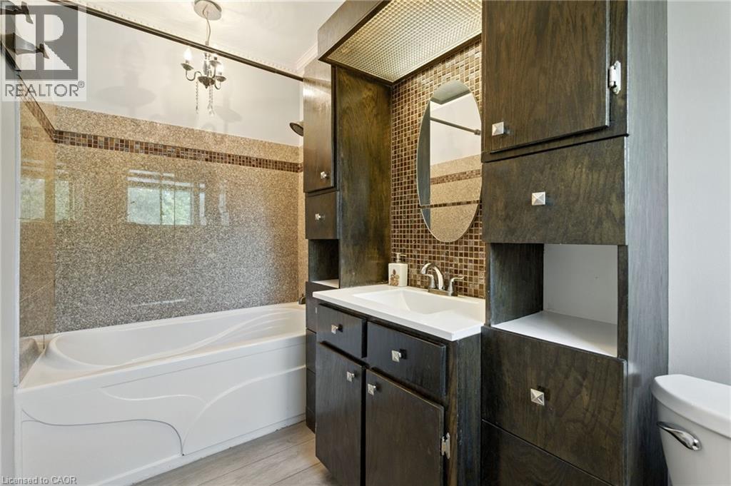 386 Navy Street, Welland, Ontario  L3B 4Y4 - Photo 10 - 40770092