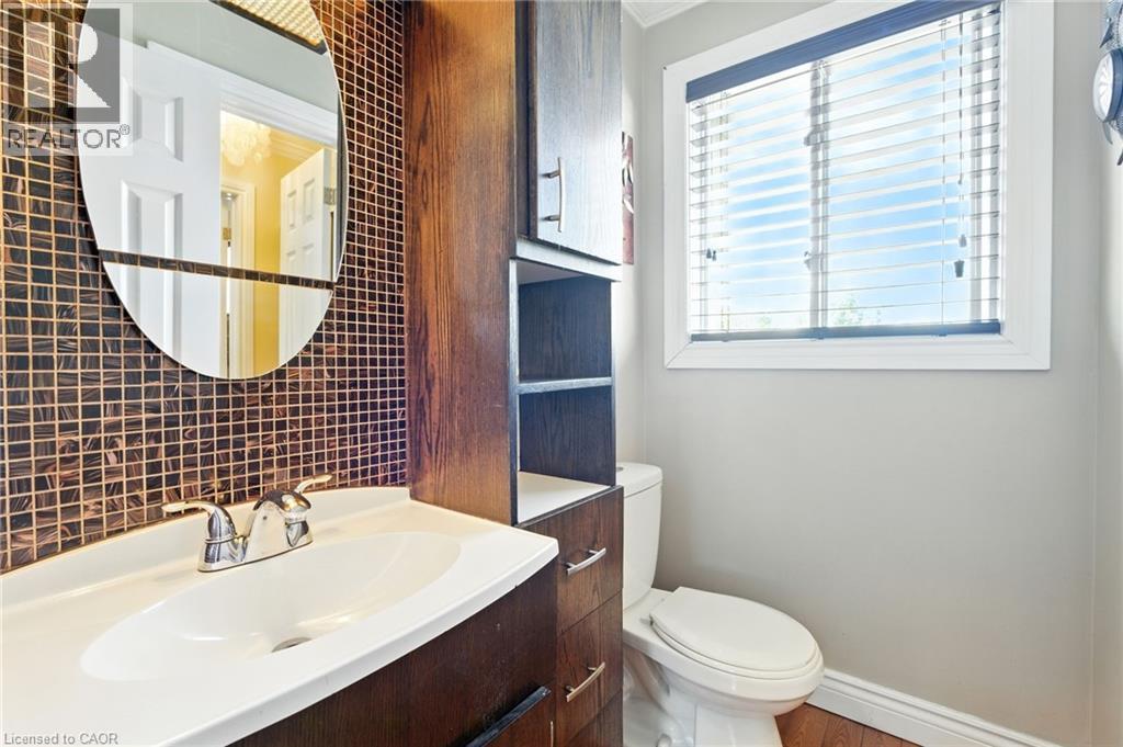 386 Navy Street, Welland, Ontario  L3B 4Y4 - Photo 13 - 40770092