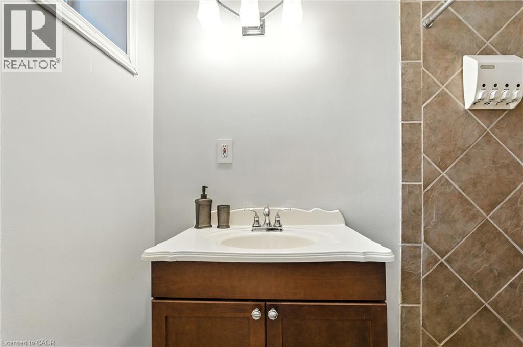 386 Navy Street, Welland, Ontario  L3B 4Y4 - Photo 27 - 40770092