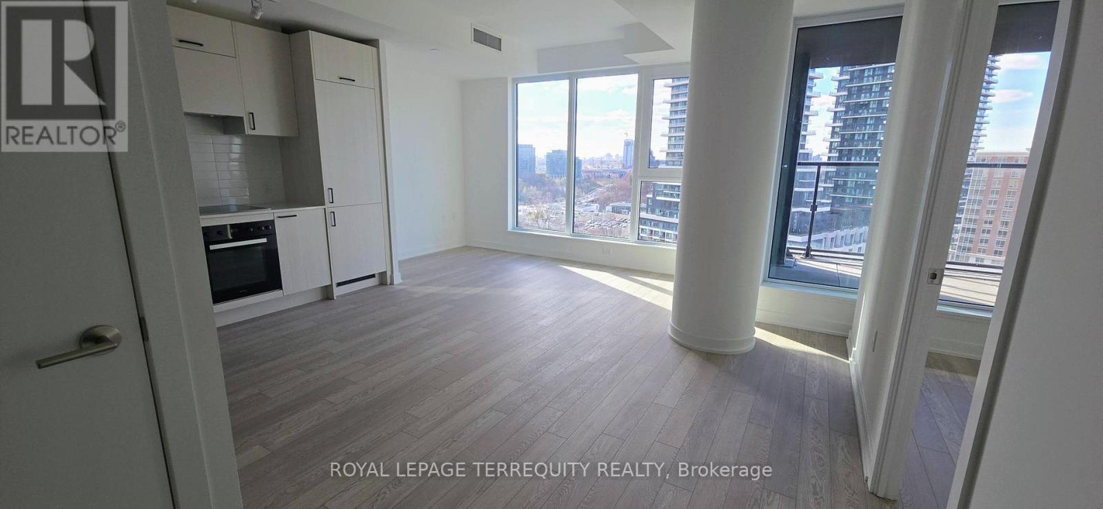 1015 - 1 Quarrington Lane, Toronto, Ontario  M3C 1H7 - Photo 15 - C12562144