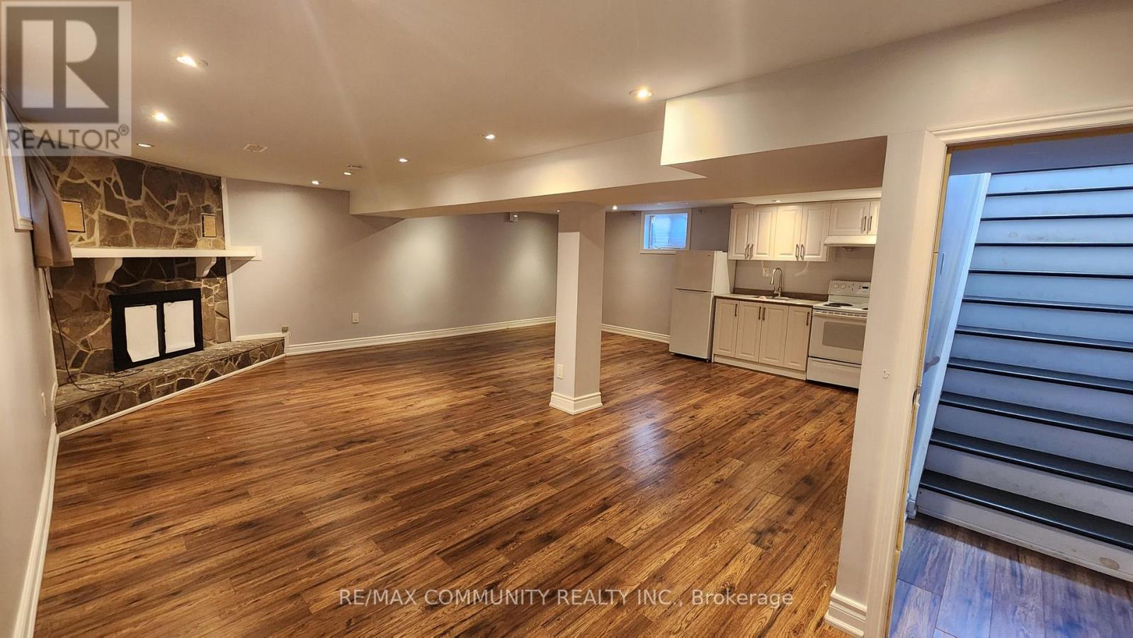 Lower - 317 Burrows Hall Boulevard, Toronto, Ontario  M1B 1H6 - Photo 3 - E12565996