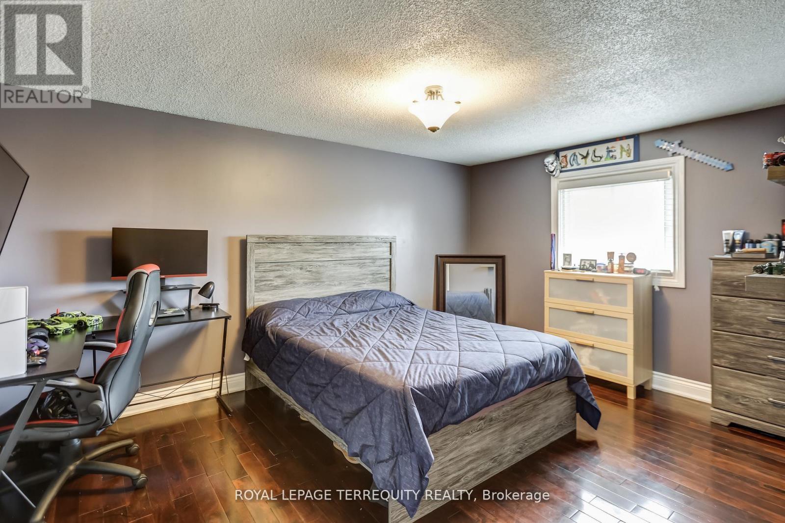 30 Wicks Drive, Ajax, Ontario  L1Z 1C3 - Photo 20 - E12566048