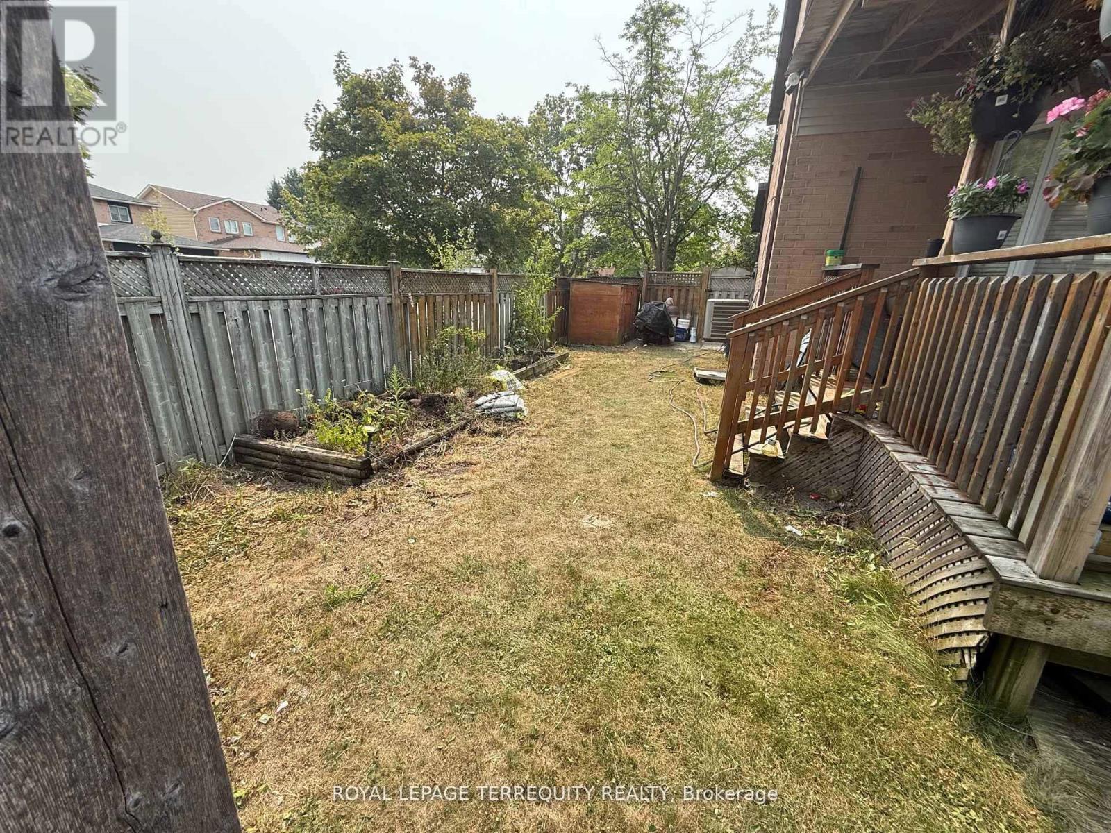 30 Wicks Drive, Ajax, Ontario  L1Z 1C3 - Photo 34 - E12566048