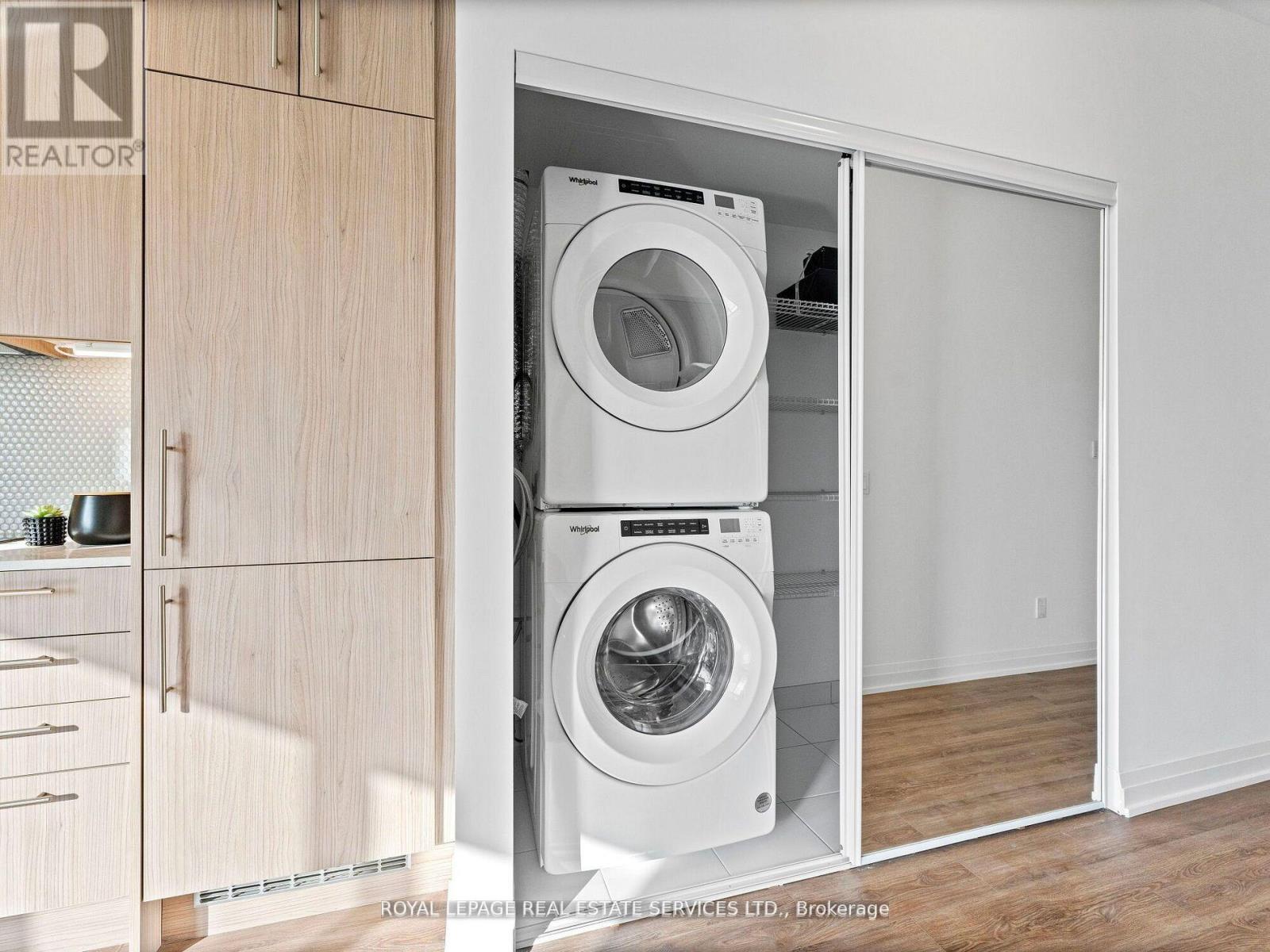 215 - 286 Main Street, Toronto, Ontario  M4C 4X5 - Photo 16 - E12566062