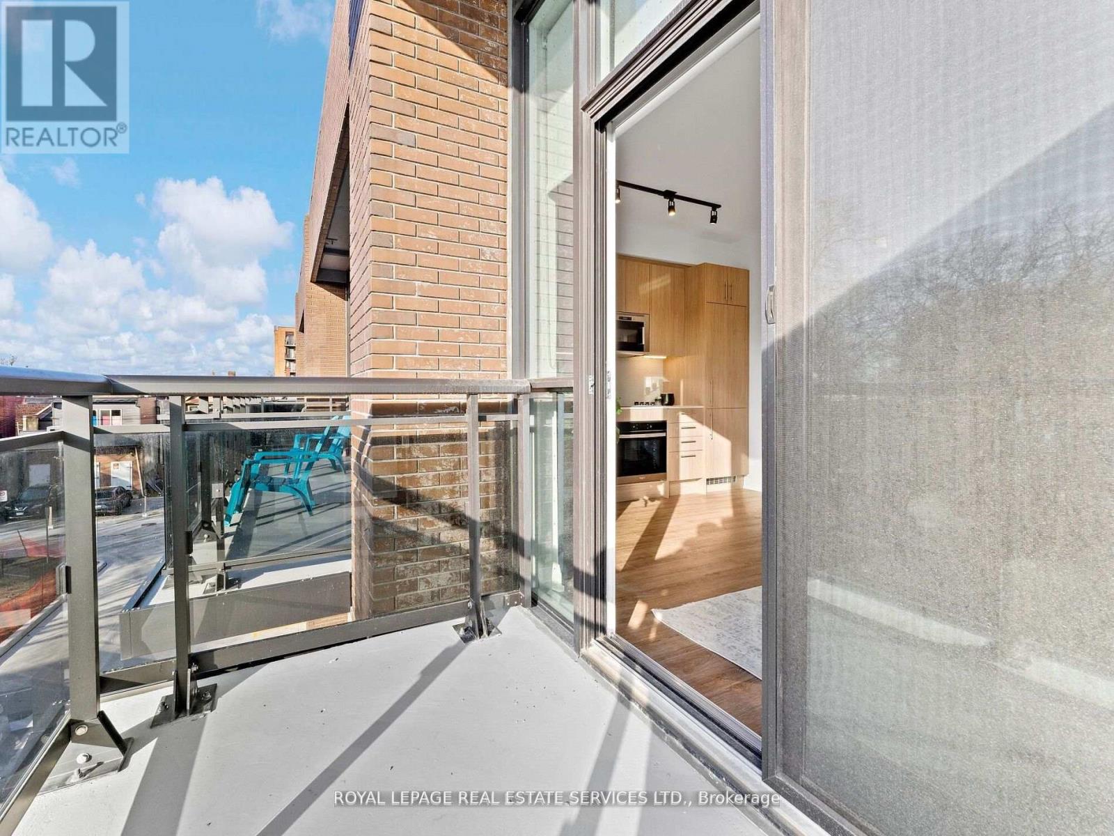 215 - 286 Main Street, Toronto, Ontario  M4C 4X5 - Photo 18 - E12566062