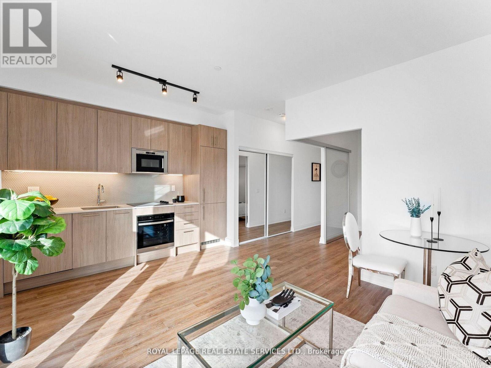 215 - 286 Main Street, Toronto, Ontario  M4C 4X5 - Photo 4 - E12566062