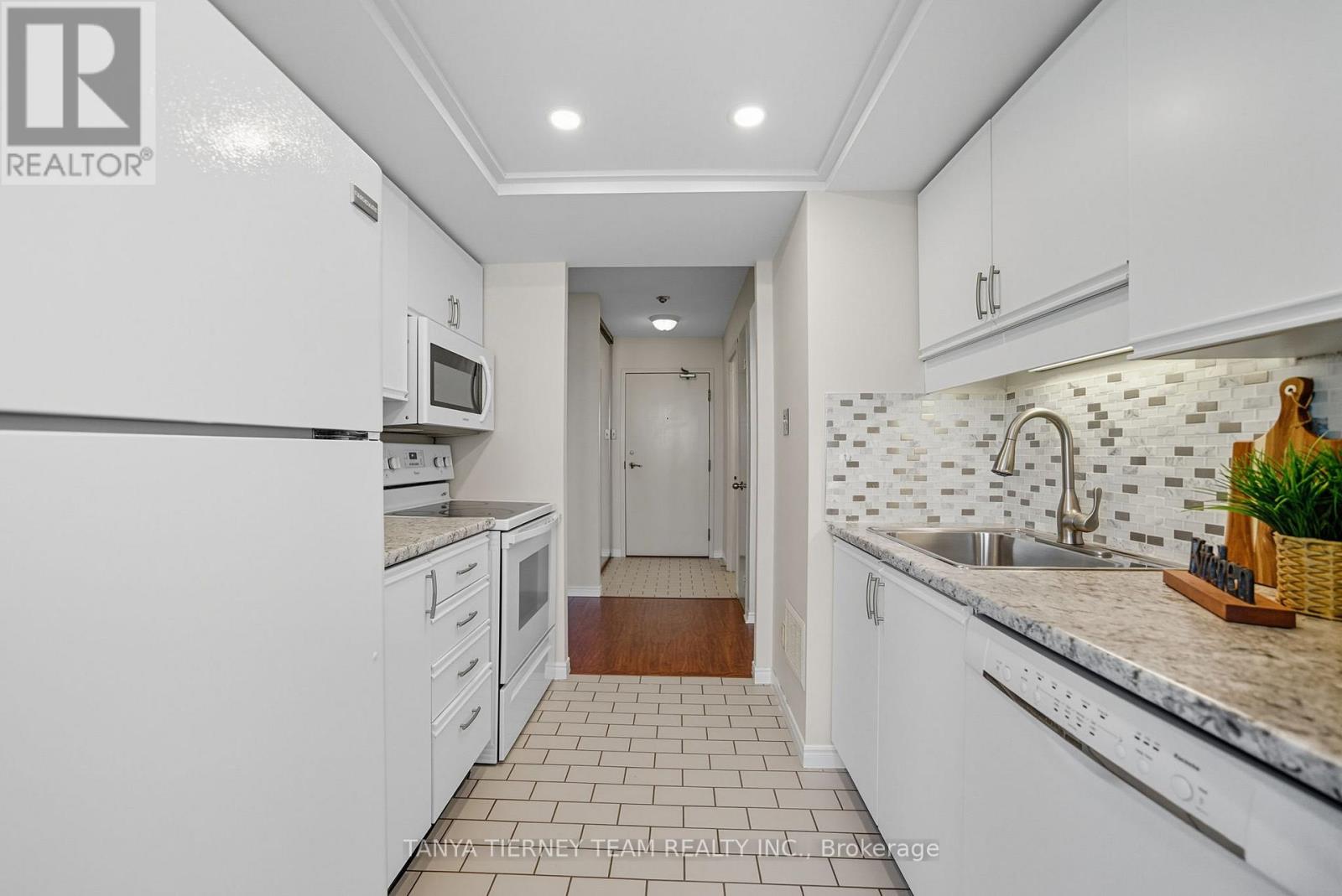 805 - 360 Watson Street, Whitby, Ontario  L1N 9G2 - Photo 12 - E12566228