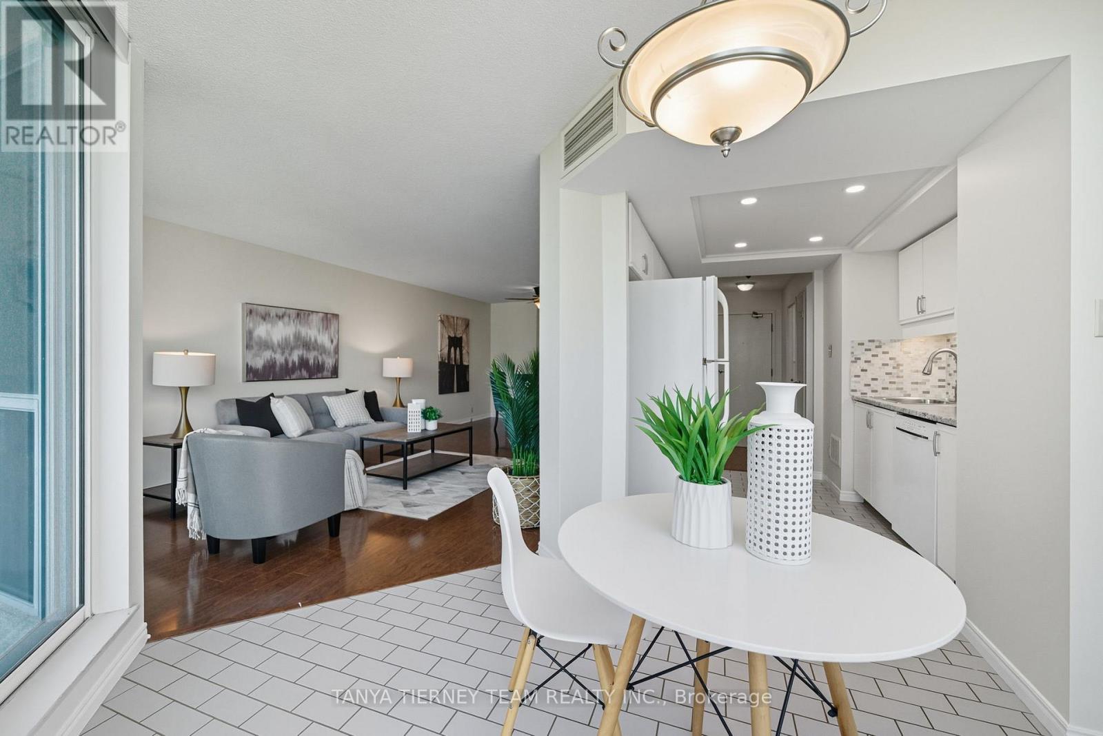 805 - 360 Watson Street, Whitby, Ontario  L1N 9G2 - Photo 14 - E12566228